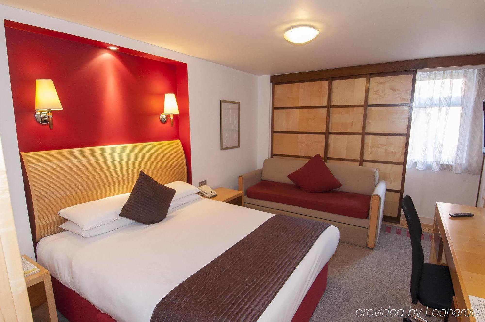 The Bell Hotel Epping Ngoại thất bức ảnh